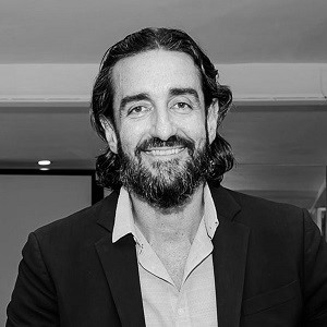 perfil-alejandro-fernandez-luengo-300